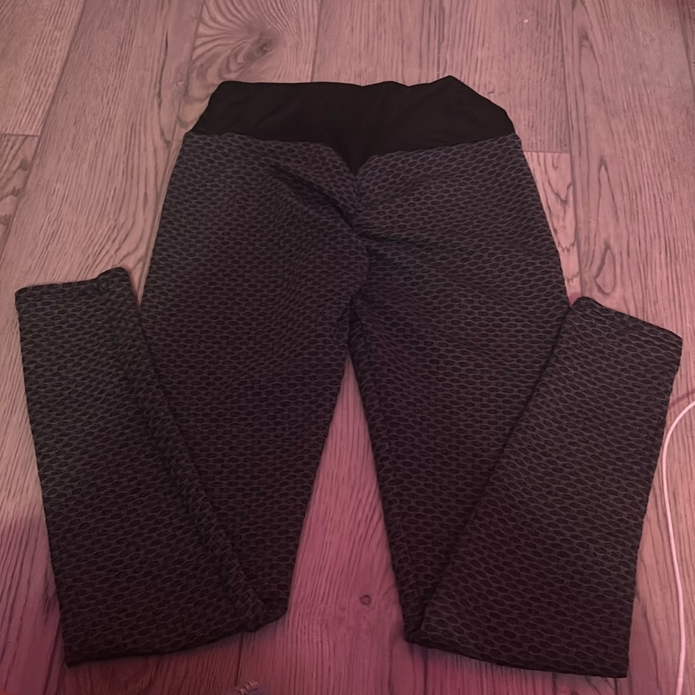 workout pants